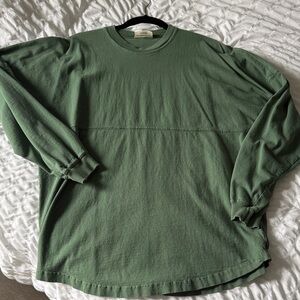 Women’s Green Long Sleeve Raglan Shirt - IWU